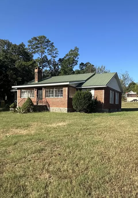 809 N Oakwood St, Rossville, GA 30741