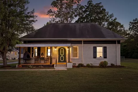 4592 Old Mission Rd, Chattanooga, TN 37411