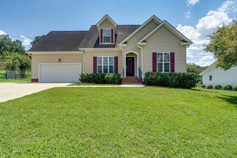 4418 Kings Lake Ct, Chattanooga, TN 37416