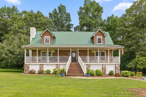 2525 Kell Rd, Signal Mountain, TN 37377