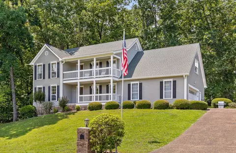 12407 Creek Hollow Ln, Soddy Daisy, TN 37379