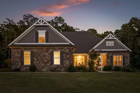 7386 Blackstone Dr #25, Signal Mountain, TN 37377