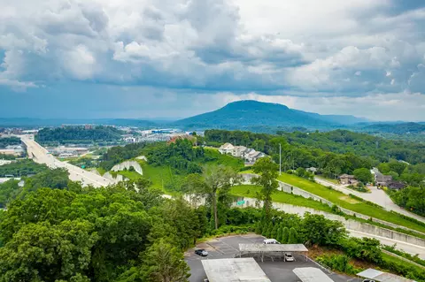 1131 Stringers Ridge Rd #14E, Chattanooga, TN 37405