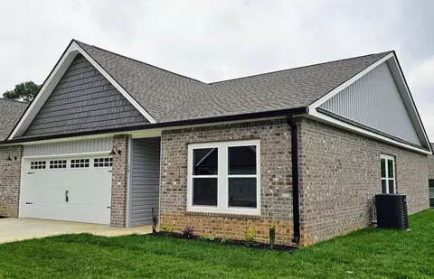 10 Floyd Ln #27, Ringgold, GA 30736