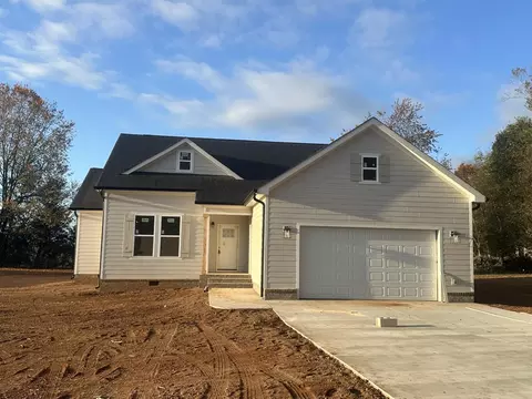 113 County Rd #155, Riceville, TN 37370