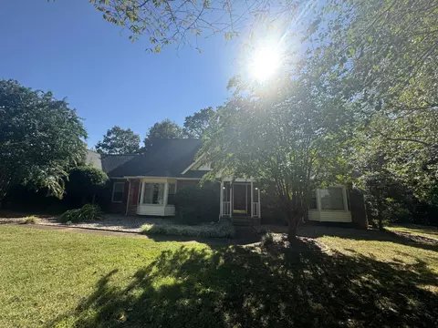 8206 Cardinal Cv, Chattanooga, TN 37421