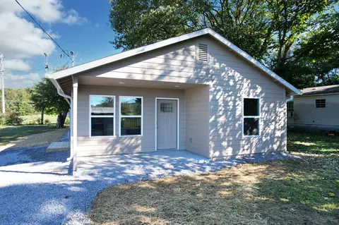 146 Powell Ave, Sweetwater, TN 37874