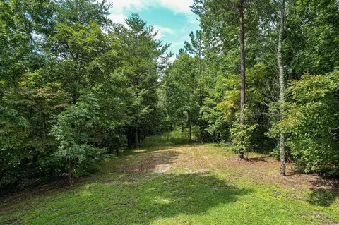 107 Fox Trail Dr, Old Fort, TN 37362