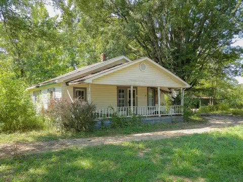 631 SE Bryson Rd, Dalton, GA 30721
