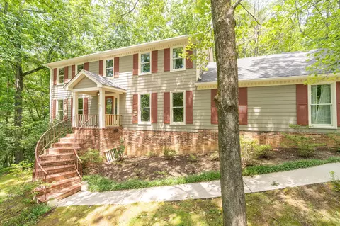 530 Fern Trl, Signal Mountain, TN 37377