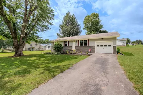 41 Lofty Sub Rd, Dunlap, TN 37327