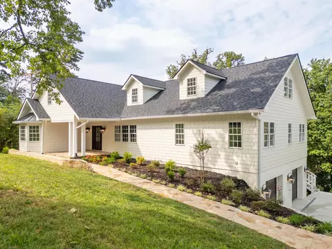 16 Minnekahda Pl, Chattanooga, TN 37405