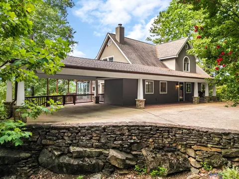 1464 Palisades Rd, Signal Mountain, TN 37377