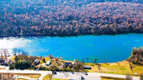 949 Coopers Edge Trl, Chattanooga, TN 37405