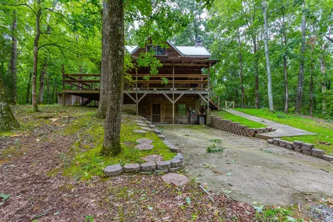 974 Leonard Bridge Rd, Chatsworth, GA 30705