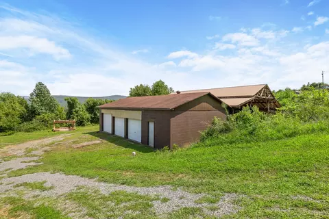 400 Derek Dr, Jasper, TN 37347 photo 8