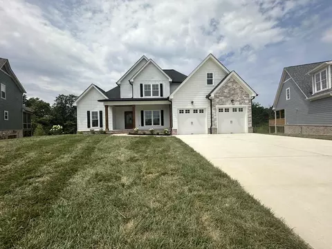 244 Goose Creek Cir, Soddy Daisy, TN 37379