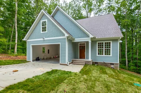 2609 Laurel Creek Dr, Signal Mountain, TN 37377