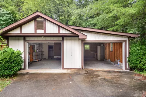 641 Falls View Dr, Hixson, TN 37343 photo 7