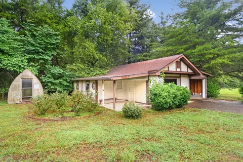 641 Falls View Dr, Hixson, TN 37343 photo 6