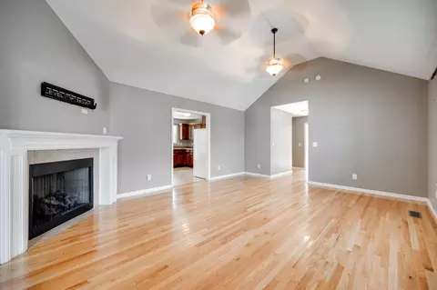 854 Windrush Loop, Chattanooga, TN 37421 photo 5