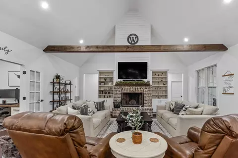 1618 Van Davis Rd, Charleston, TN 37310 photo 3
