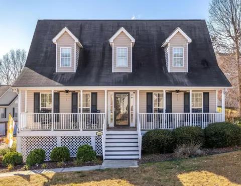 532 Hatch Trl, Soddy Daisy, TN 37379