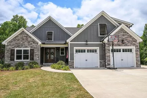 123 NW Twin Creeks Cv, Cleveland, TN 37312