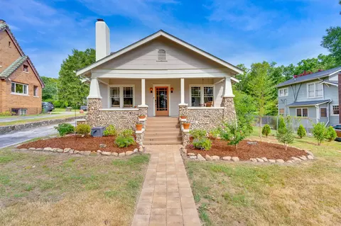 303 Peachbloom Dr, Chattanooga, TN 37411