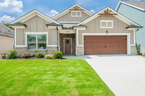 5950 Amber Valley Ln, Hixson, TN 37343