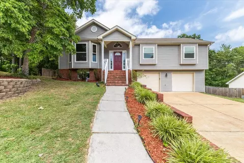 6112 Caleb Pl, Ooltewah, TN 37363