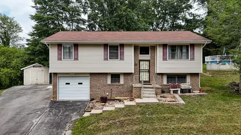423 Northmont Rd, Hixson, TN 37343