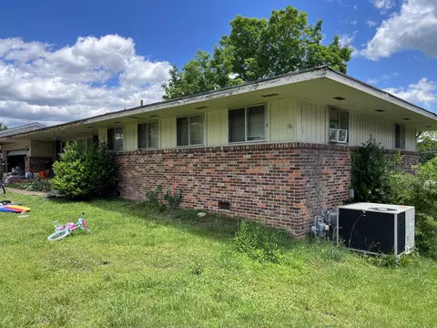 840 Belvoir Crest Dr, Chattanooga, TN 37412