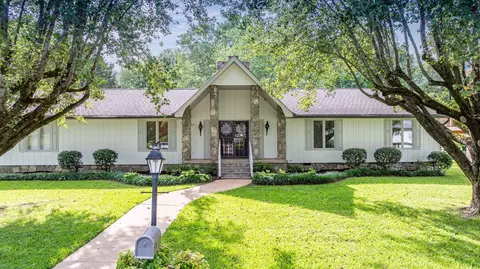 641 N Valley Dr, Chattanooga, TN 37415
