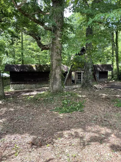 474 Miller Cove Cir, Signal Mountain, TN 37377