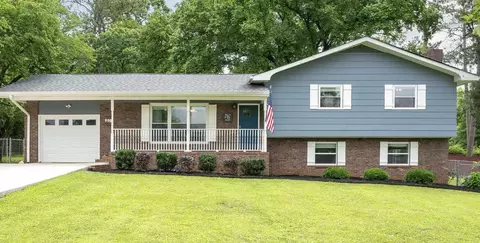 990 Charlotte Ave, Chattanooga, TN 37421