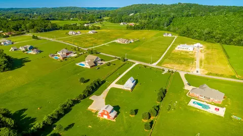 140 Barefield Ln, Rock Spring, GA 30739 photo 11
