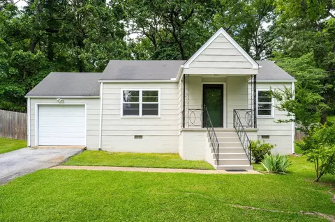 729 Emory Dr, Chattanooga, TN 37415