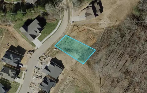 9805 Trestle Cir, Ooltewah, TN 37363