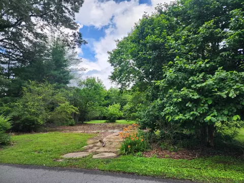 5 S Main St, Sylvania, AL 35988