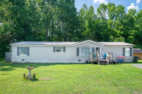 1638 Flat Branch Rd, Tunnel Hill, GA 30755
