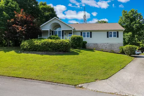 338 Castleview Dr, Ringgold, GA 30736