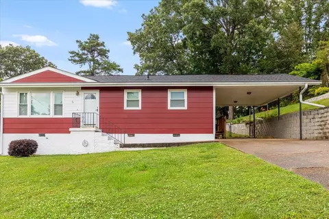 3805 Altamira Dr, Chattanooga, TN 37412
