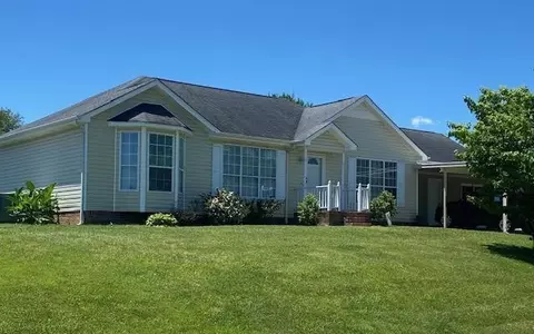1740 NE Autumn Dr #20, Cleveland, TN 37323