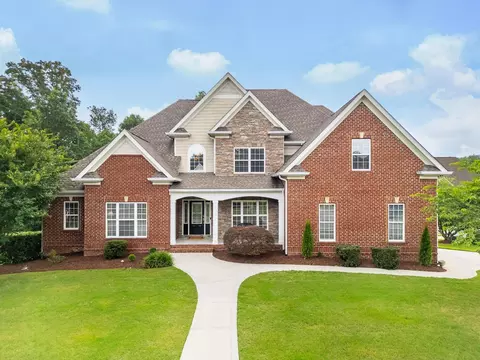 3018 Reflection Ln, Ooltewah, TN 37363