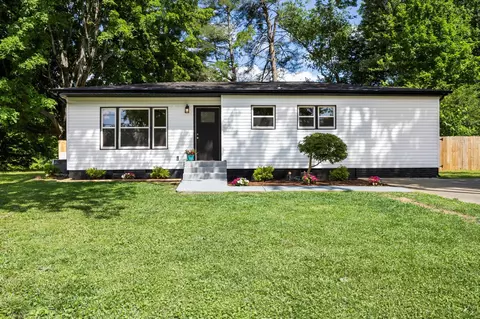 1609 SW Parker Ave, Cleveland, TN 37311