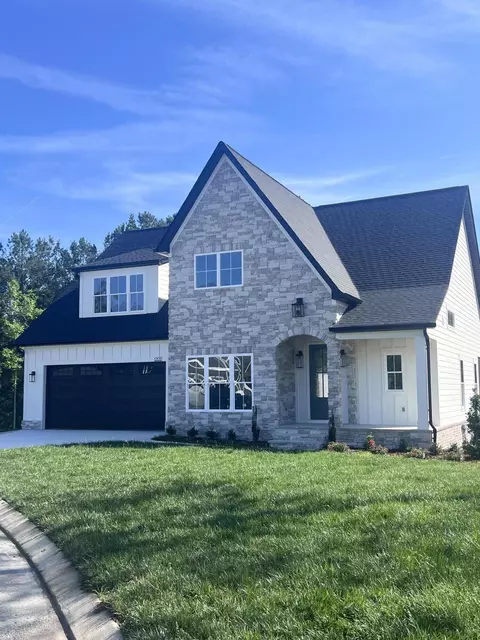 12017 Herrington Way #29, Soddy Daisy, TN 37379