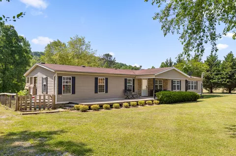 180 Dryman Ln, Decatur, TN 37322