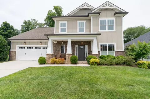 587 Deer Valley Dr, Hixson, TN 37343