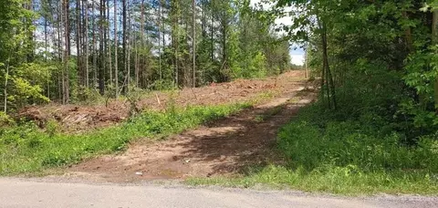 752 County Rd, Riceville, TN 37370